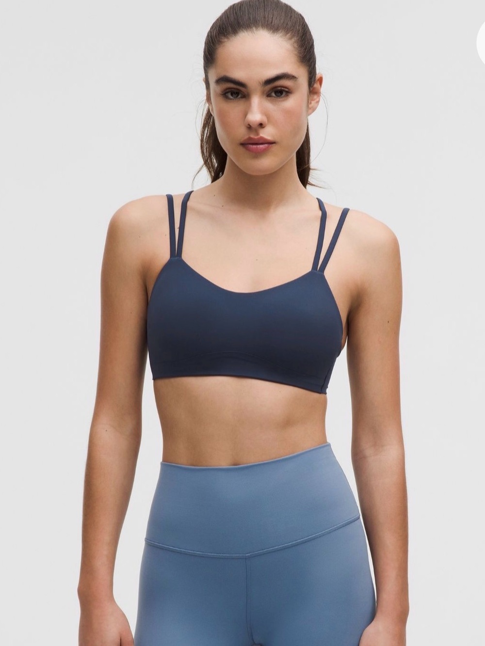Like new! Lululemon Like a Cloud Jog Bra - light support B/C cup